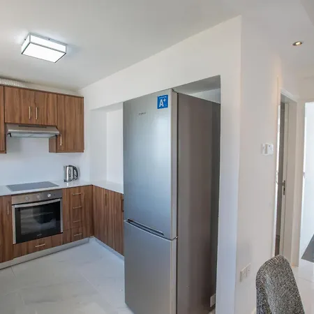 Appartement Schoene In Mit Garten Ayía Nápa